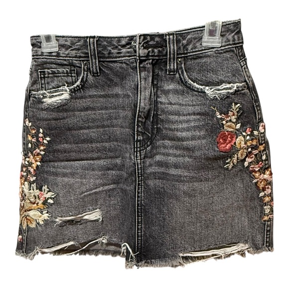 Abercrombie & Fitch Dresses & Skirts - Abercrombie Embroidered Denim Mini Skirt Y2K Boho Distressed Floral